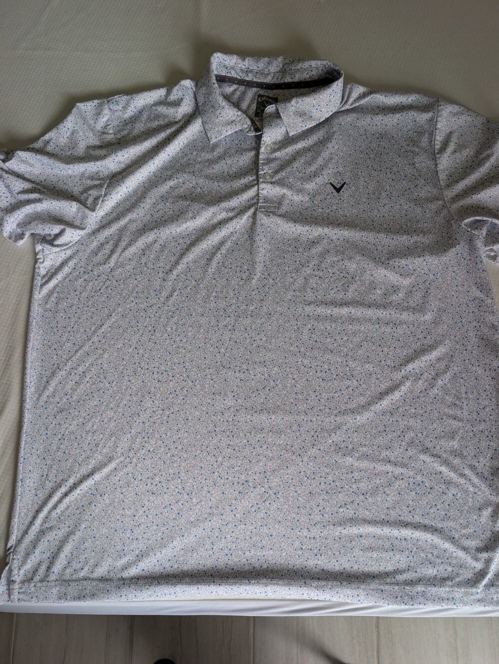 Callaway Polo Shirt Mens XXL Blue, gray , white Pattern Opti Dri Fit , Preppy